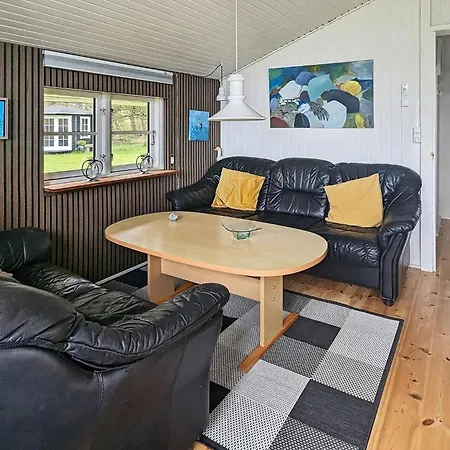 4 Person In Rudkobing Ferienhaus Spodsbjerg